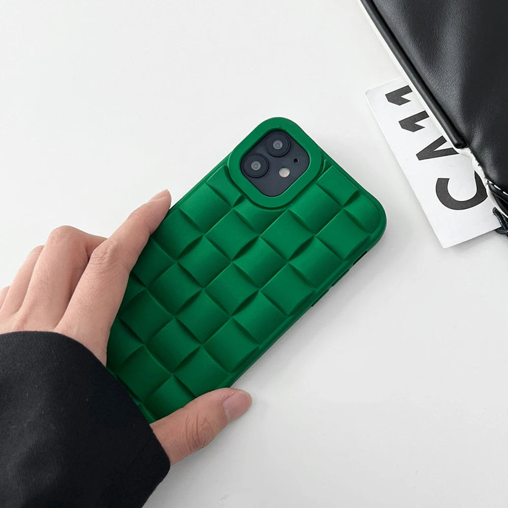 Modische iPhone Hülle aus Silikon im 3D Würfel Muster in Grün von Myncase