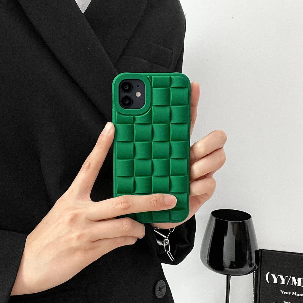 Modische iPhone Hülle aus Silikon im 3D Würfel Muster von Myncase
